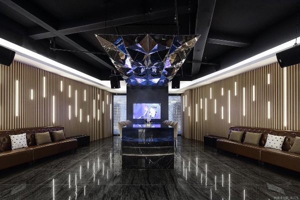 重庆足浴按摩SPA，养生之旅从脚开始